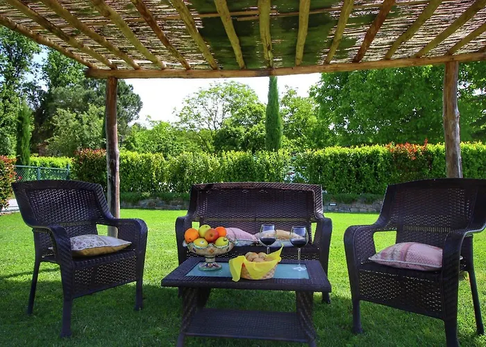 펜션 Belvilla By Oyo Casal Gheriglio Roseto 루치냐노