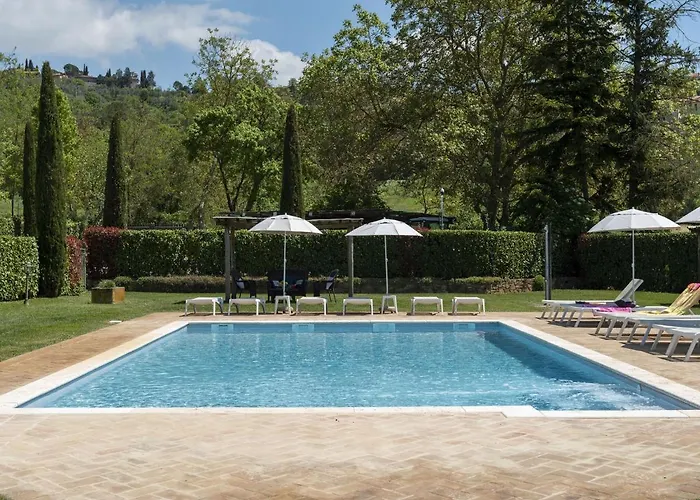 펜션 Belvilla By Oyo Casal Gheriglio Roseto 루치냐노