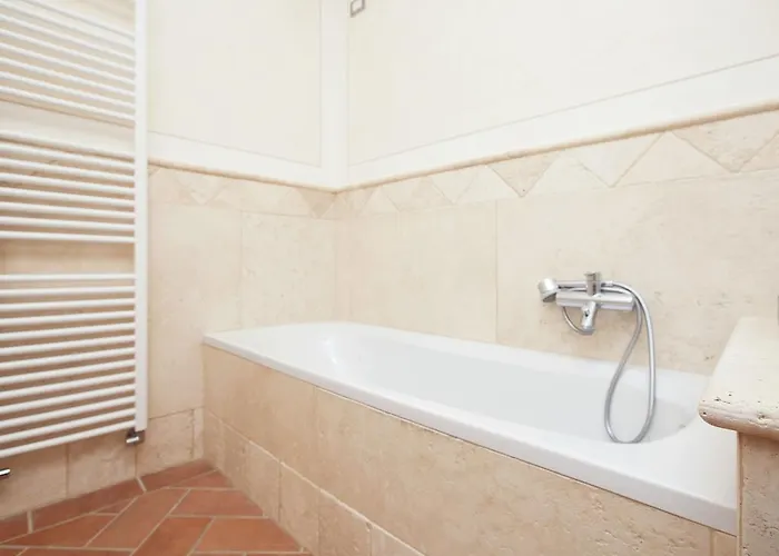 펜션 Belvilla By Oyo Casal Gheriglio Roseto 루치냐노